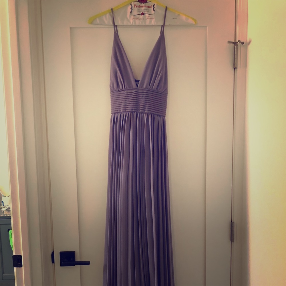 Lulus maxi dress in lavender
